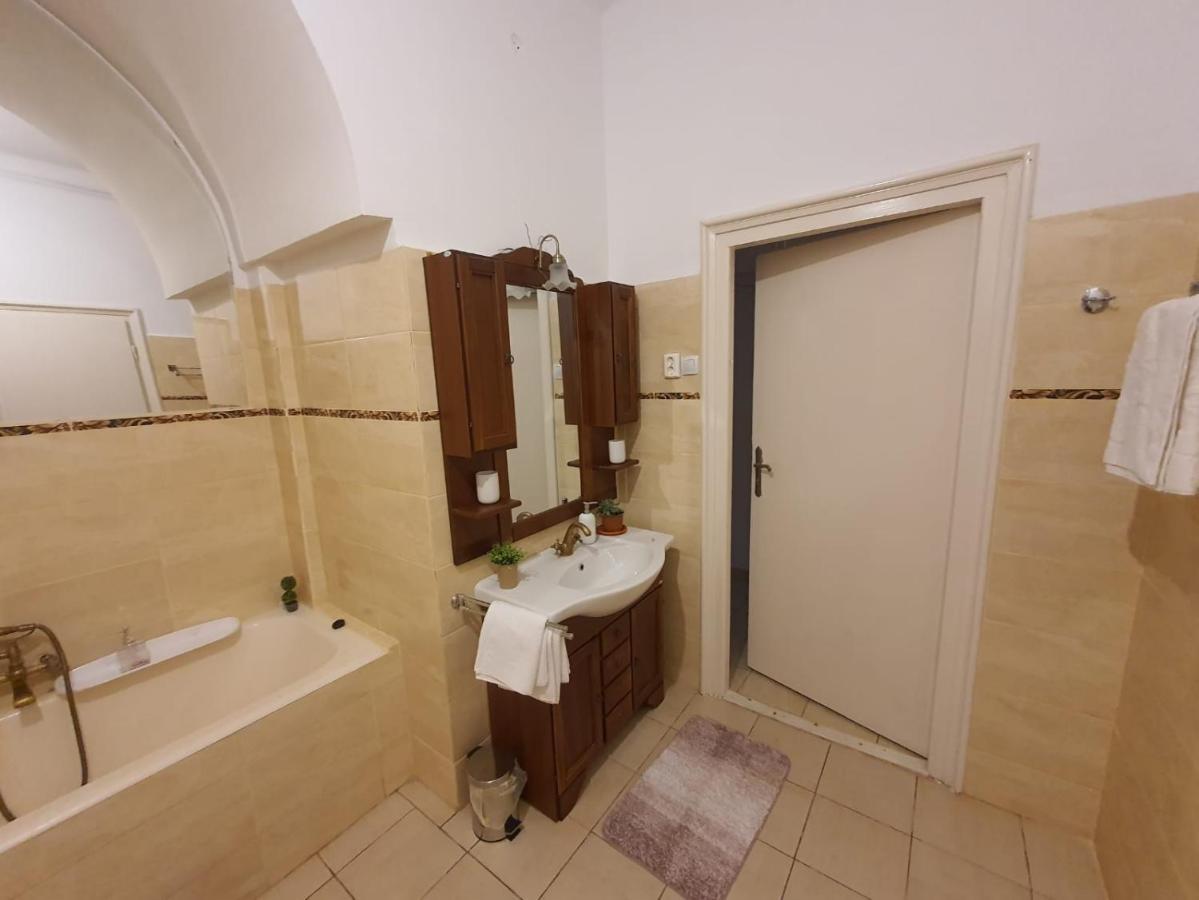 Apartament Enescu Temešvár Exteriér fotografie